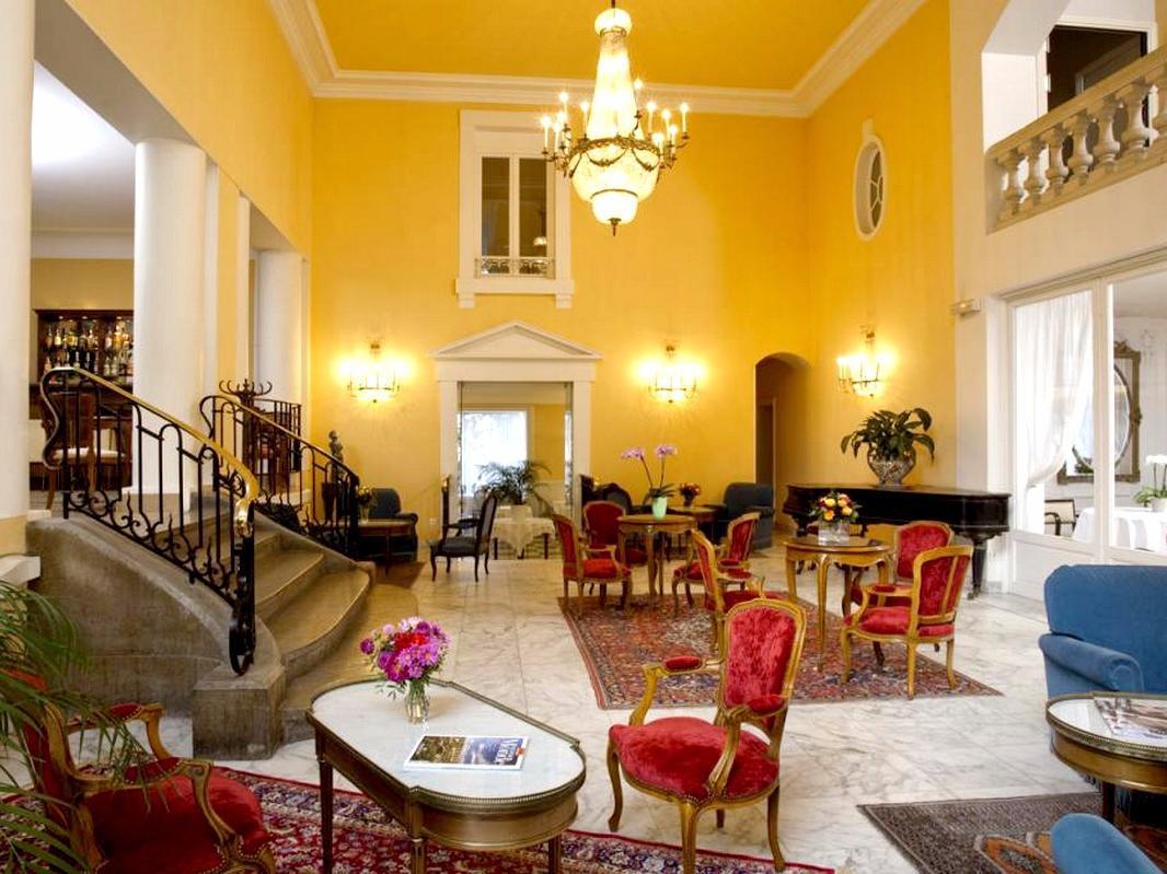 Logis Hotel Royal Saint-Mart Royat Exteriér fotografie