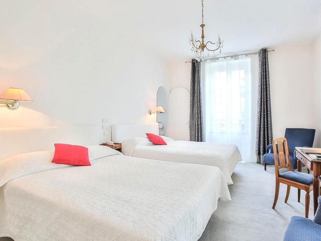 Logis Hotel Royal Saint-Mart Royat Exteriér fotografie